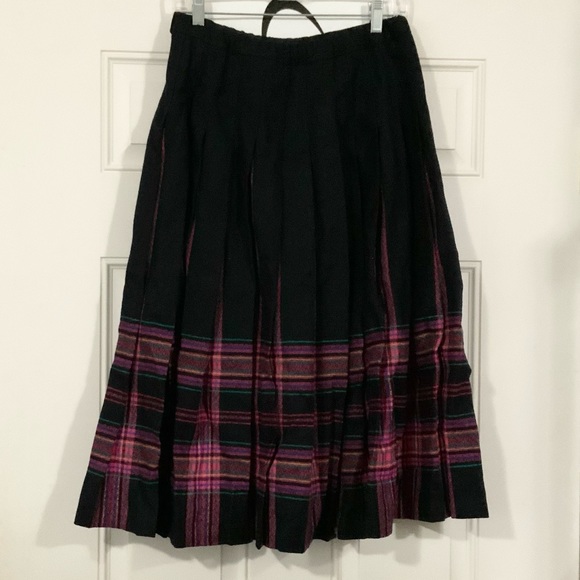 Pendleton Black Pleated Wool Skirt Size 14 - Picture 2 of 3